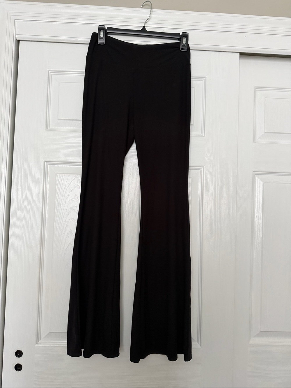 No Boundaries Black Wide-Leg Lounge Pants